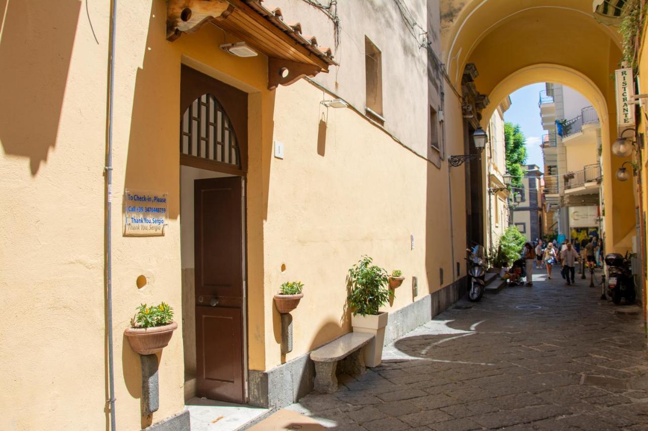 Il Palazzetto Bed & Breakfast Sorrento Ngoại thất bức ảnh