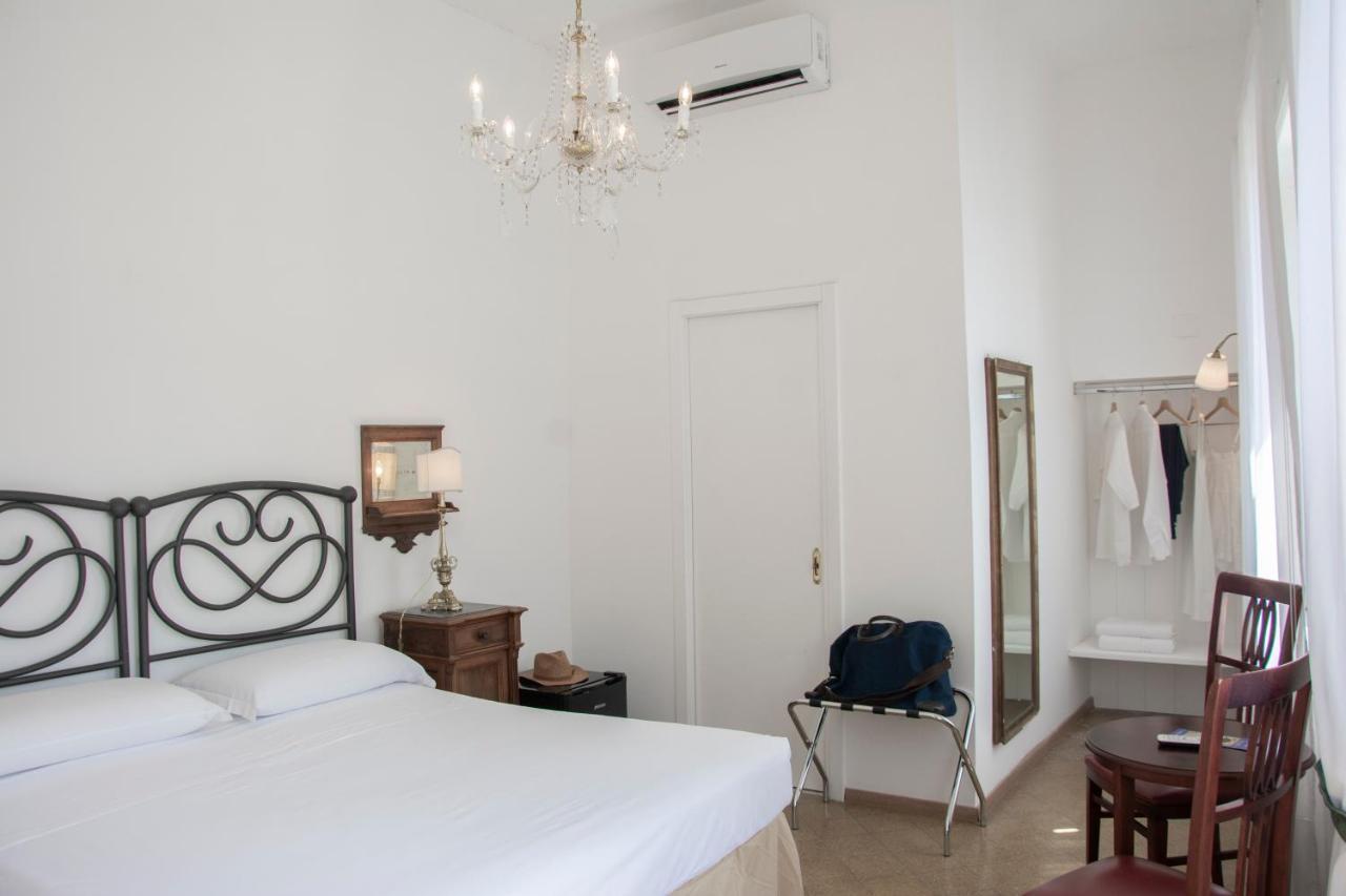 Il Palazzetto Bed & Breakfast Sorrento Ngoại thất bức ảnh
